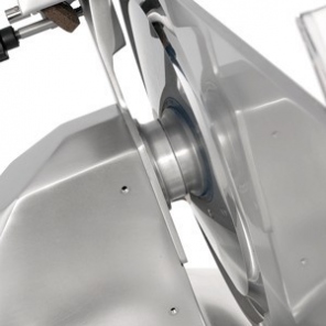 großer Abstand zwischen Scheibe und Gehäuse für einfache Reinigung