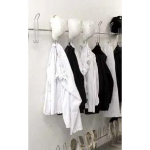 Schürzen- und Helmhalter