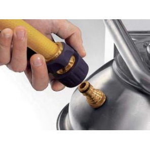 optionaler Wasserzulaufschlauch mit Schnellkupplung