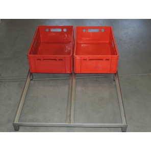 Hilfstisch aus Edelstahl für 4 Kisten E2