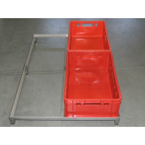 Hilfstisch aus Edelstahl für 4 Kisten E2