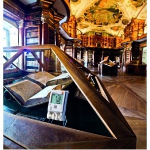 Testo Saveris 2 -H1 - WiFi-Datenlogger mit Display und integriertem Temperatur- und Feuchtigkeitsfühler